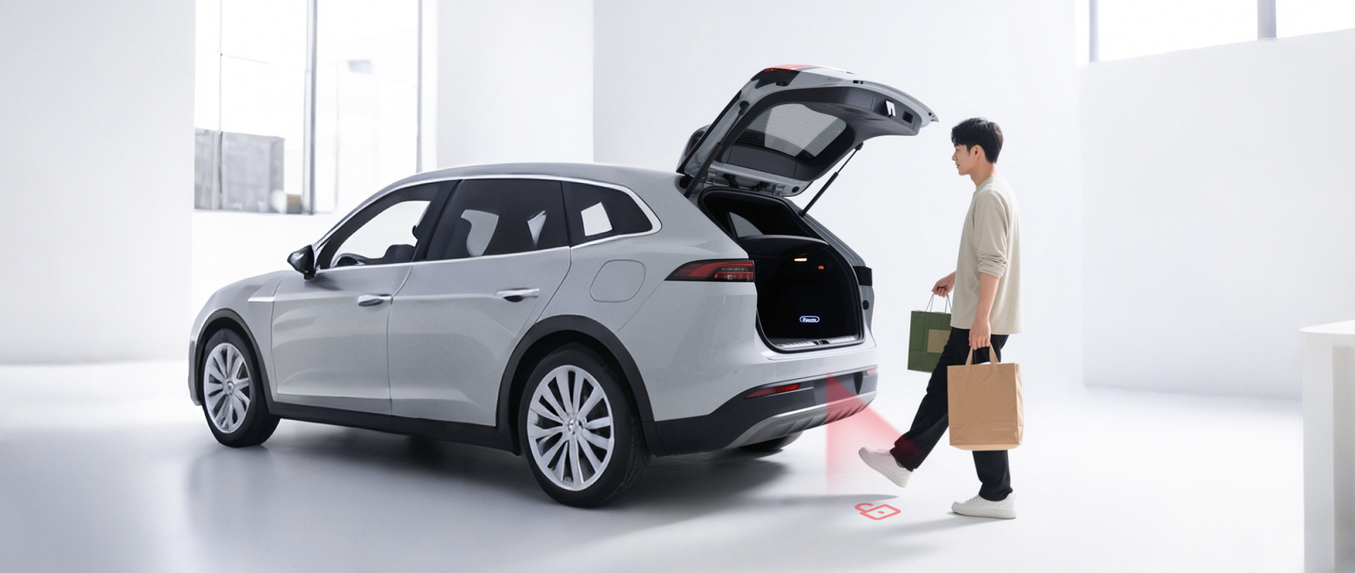 2025上海车展 | fun88官网重磅发布AR脚踢毫米波雷达，重新定义“无接触交互”尾门